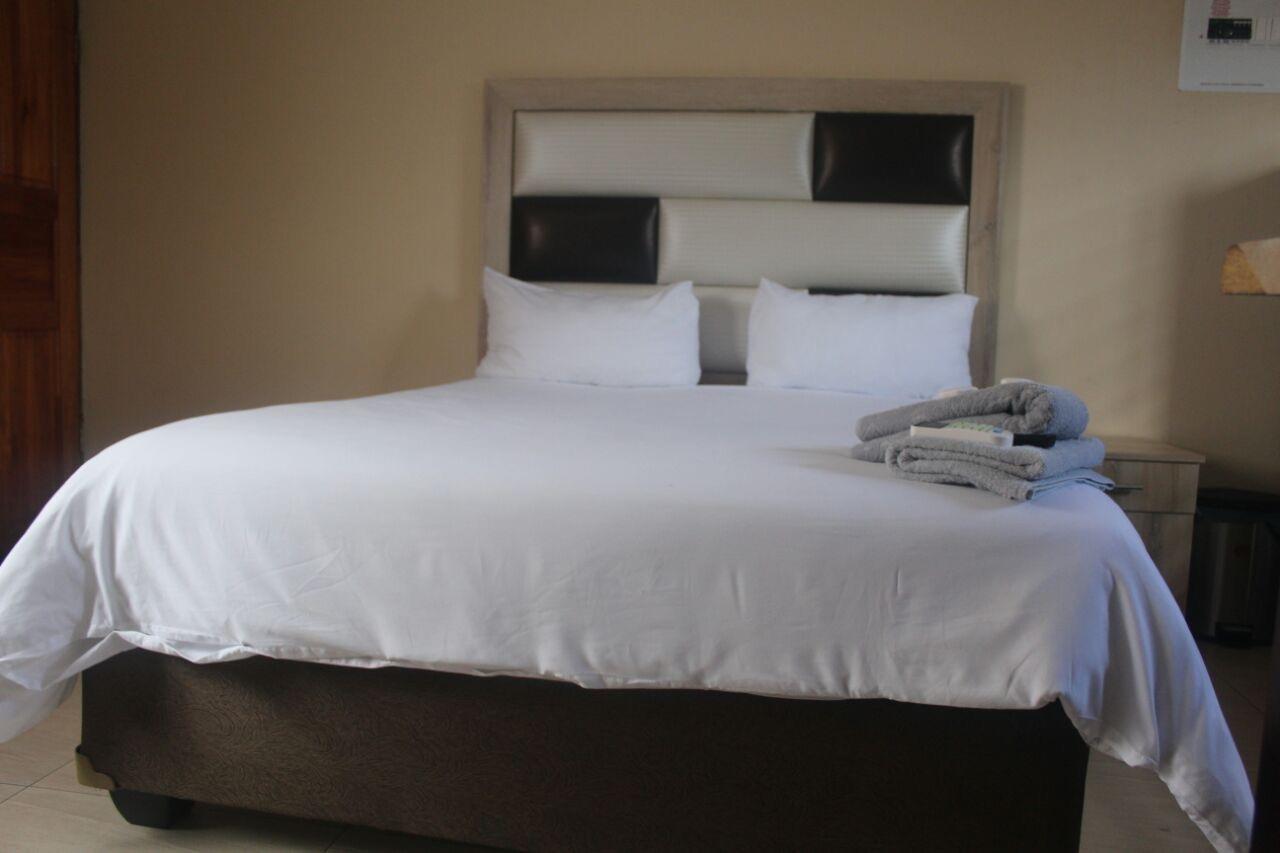 Mbopha Guest House Ulundi 外观 照片