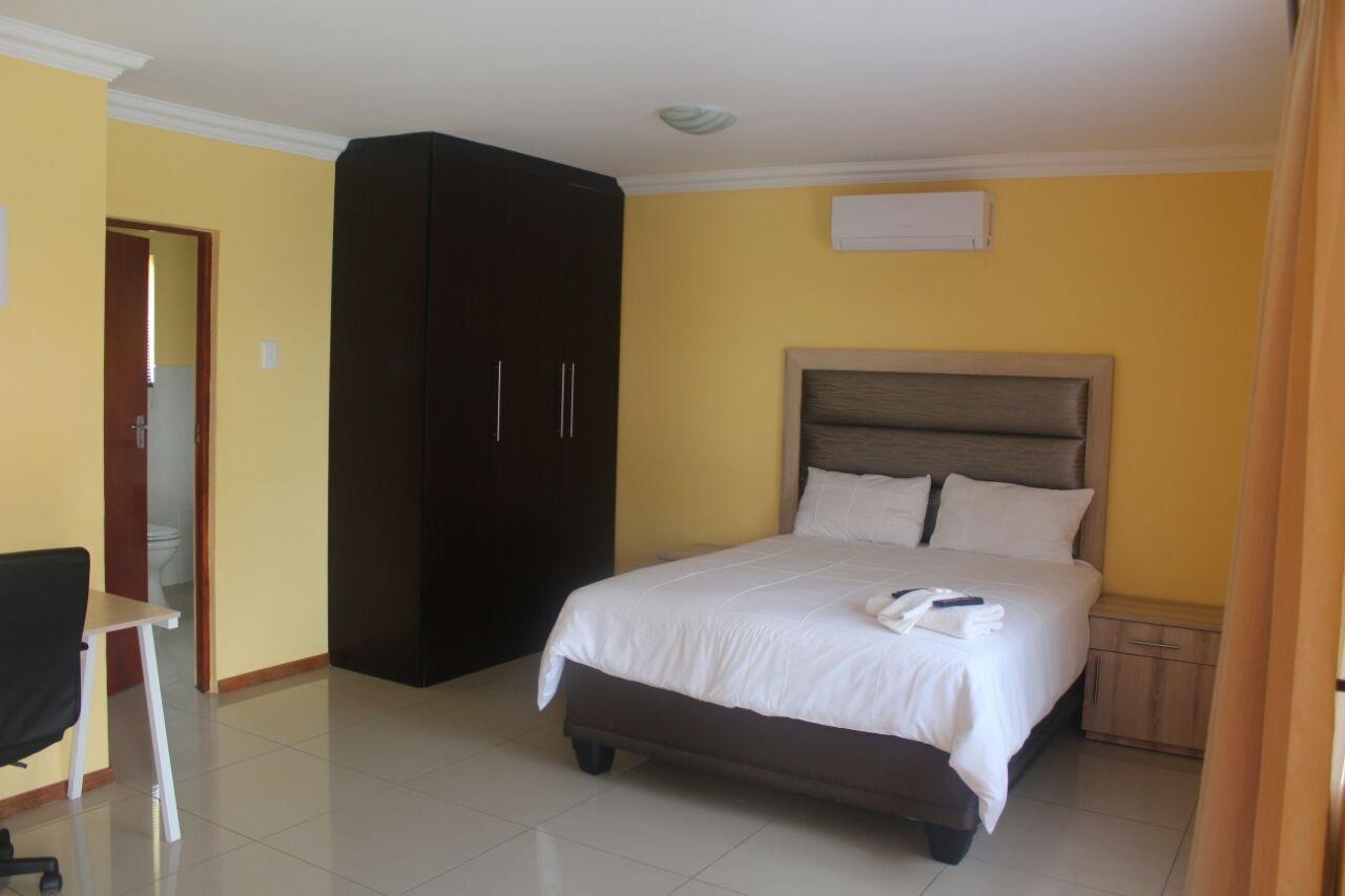 Mbopha Guest House Ulundi 外观 照片